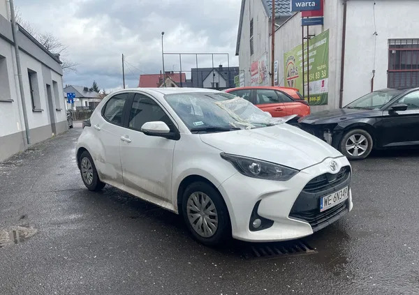 toyota góra Toyota Yaris cena 33000 przebieg: 95216, rok produkcji 2022 z Góra